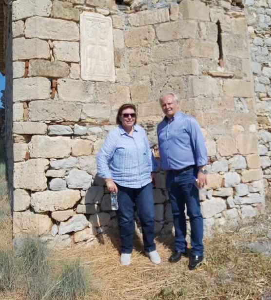 mendoni andrianos